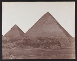 Egyiptom. Gíza. Kheopsz és Khephrén piramisai alkotó: James Robertson