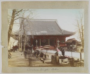 Asakusa templom, Tokió, Japán (kézzel színezett fekete-fehér fotó) alkotó: Japanese Photographer