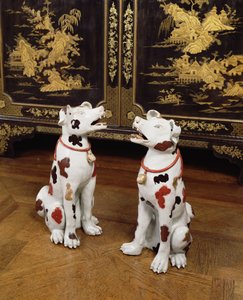 Imari pár ülő vadászkutya (kemény paszta porcelán) alkotó: Japanese School