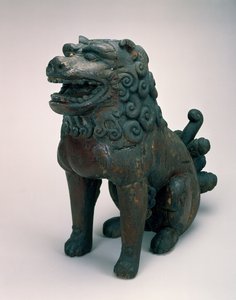 Shishi (őroroszlán vagy kutya) (fa lakkal)