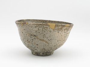Teástál, Edo-korszak, 18.-19. század közepe (fahamu-máz alatt kefélt, fehér színű kőedény) alkotó: Japanese School