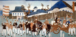 Triptichon, amely a külföldiek felvonulását, Yokohamát mutatja lovas vontatta nyitott kocsin, csillagokat és csíkokat vivő ember és katonazenekar vezetésével, 1861. Utagawa Yoshigawa (aktív 1850-1870) japán ukiyo-e művész. alkotó: Japanese School