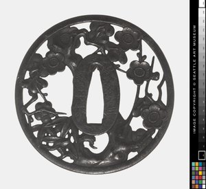 Tsuba: Virágzó cseresznye ága, korai 18. század (vas) alkotó: Japanese School