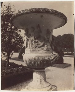 Versailles, Váza
