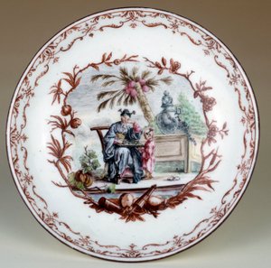 Kínai sakkjelenetet ábrázoló porcelántányér. Jean Michel Liotard (1702-1796) valósította meg. Párizs, díszítőművészet alkotó: Jean-Michel Liotard