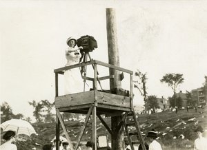 Beals munka közben, 1905-40 körül alkotó: Jessie Tarbox Beals