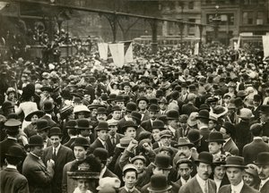 Tömeg a Union Square-en a választójogi gyűlésen, 1905-1911 körül (zselatin ezüst fotó) alkotó: Jessie Tarbox Beals