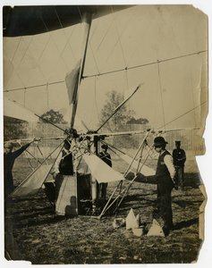 "Meteor" léghajó alkotó: Jessie Tarbox Beals