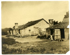 "Mexikói" ház Texasban, San Antonio közelében alkotó: Jessie Tarbox Beals