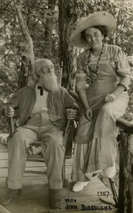 John Burroughsszal 1907 alkotó: Jessie Tarbox Beals