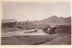 A régi híd a Kabul folyón alkotó: John Burke