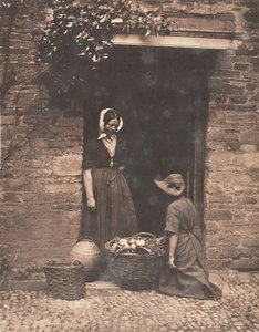 [Két nő, egy térdel és egy áll, belenéz a zöldségekkel teli kosárba], 1853-56.