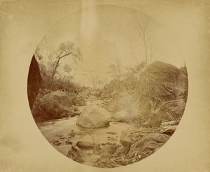 Eagle Crag - Este