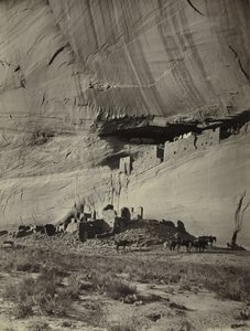 Sziklalakások romjai, Cañon de Chelly, Arizona alkotó: John K. Hillers