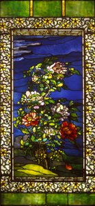 Bazsarózsák a szélben Kakemono határokkal alkotó: John La Farge
