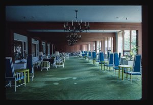 Lobby folyosó, Grossinger