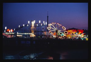 Steeplechase Pier éjszaka, Atlantic City, New Jersey, USA alkotó: John Margolies