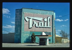 Trail Drive-In, Amarillo, Texas, USA alkotó: John Margolies