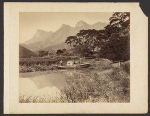 Alakok egy szampánon alkotó: John Thomson