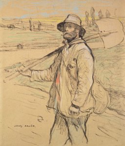 Munkás, balra sétál, ásóval a jobb vállán
