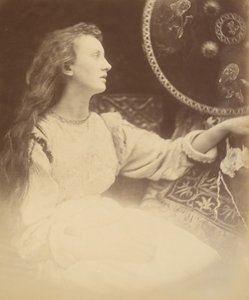 Elaine, a liliom – Astolat szobalánya, 1874. alkotó: Julia Margaret Cameron