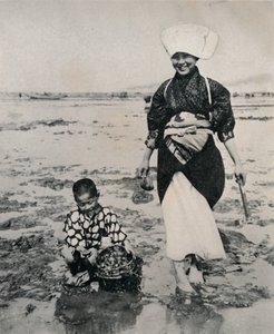 Kagylók ásása apálykor a Tokiói-öbölben, 1900, 1921