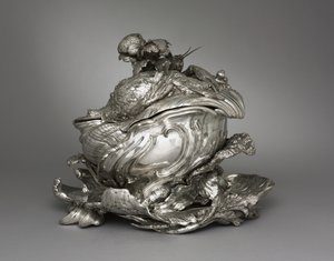 Platter, Tureen és Tureen fedél, Henry Adnet készítette