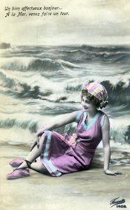 Frau am Strand, ca. Anfang 1900 (Postkarte)