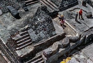 Tenochtitlan, Templo Mayor, azték, naptár, Mexikó, régészet, Mexikóváros, intézmény, 2010 (fotó) alkotó: Kenneth Garrett