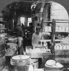 Edények égetése a Noted Pottery Centre-ben, Trenton, New Jersey, USA, XX. század eleje alkotó: Keystone View Company
