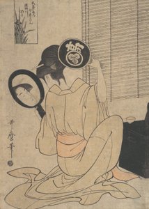Takashima Ohisa két tükör segítségével, hogy megfigyelje a ruháját, kb. 1795. alkotó: Kitagawa Utamaro
