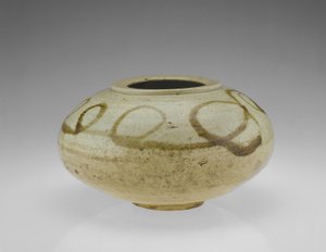 Sárkány mintájú tégely, Hwanghaedo tartomány, Choson-korszak, 17. század második fele (porcelán vasdíszítéssel átlátszó máz alatt)