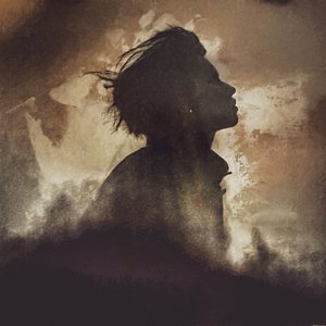 Szélfútta sziluett alkotó: Kurosaki Sangan