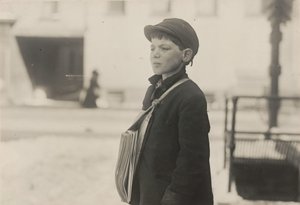 Tony Casale, "Bologna", 11 éves, 4 éve árult újságokat, Hartford, Connecticut, 1909. március