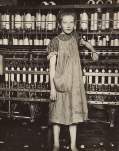 Addie Card, 12 éves. Fonónő egy gyapotfonodában, North Pownal, Vermont alkotó: Lewis Wickes Hine