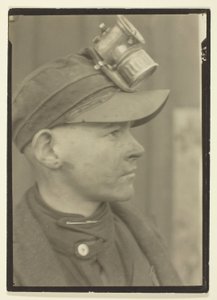 Breaker Boy a pennsylvaniai szénbányában alkotó: Lewis Wickes Hine