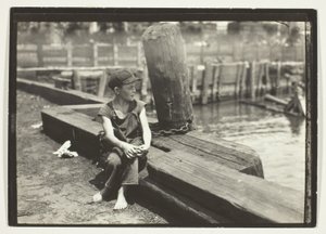 Down On The Wharf, New York alkotó: Lewis Wickes Hine