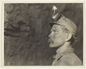 "Follow The Gleam", walesi bányász Pa. Szénbánya egy mérföldre a napfénytől alkotó: Lewis Wickes Hine