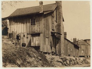 Lakás munkások számára a római harisnyagyárban, Georgia államban, 1913 alkotó: Lewis Wickes Hine