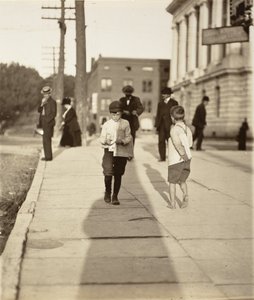 Utcai foglalkozások alkotó: Lewis Wickes Hine