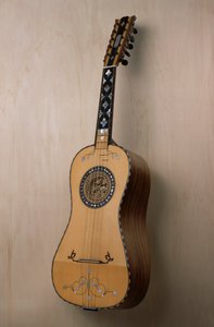 Chitarra battente (gitár), a Campania állambeli Praianóban, Pasquale Scala lantművész műhelyében épített hangszer. Olaszország, XX. század alkotó: Unbekannt Unbekannt