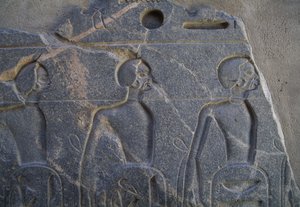 Foglyokat ábrázoló dombormű, Luxor temploma, Théba (UNESCO Világörökség) alkotó: Unbekannt Unbekannt