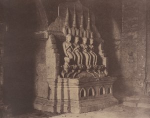 No. 23. Pugahm Myo [Pagan]. Figurák a Damayangyee pagodában [Dhamma-yan-gyi]. alkotó: Linnaeus Tripe