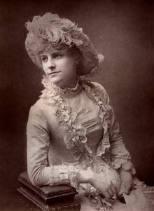 Violet Cameron brit színésznő, 1882