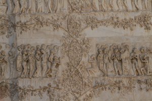 Az utolsó ítélet jelenetei, Apokalipszis történetei, Lorenzo Maitani (1275-1330 előtt) domborművek és asszisztensek, negyedik pillér, Orvieto katedrálisának homlokzata, Umbria, Olaszország