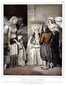 Görög esküvő Athénben. Míg egy görög fodrász befejezi a menyasszony vécéjét, a menyasszony az udvaron az ajtóban vár, barátok veszik körül, és kíváncsi egy görög fiatal tükröt tart maga elé. in „” Utazás Athénészbe és Konstantinápolyba, o alkotó: Louis Dupré