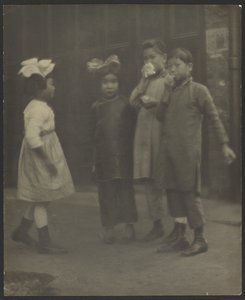 [Gyerekek a kínai negyedben] alkotó: Louis Fleckenstein