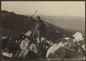 [Fleckenstein on Rocks] alkotó: Louis Fleckenstein