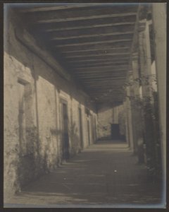 [Küldetés folyosó] alkotó: Louis Fleckenstein