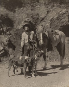 Ruth Comfort Mitchell (western történetek írója) alkotó: Louis Fleckenstein